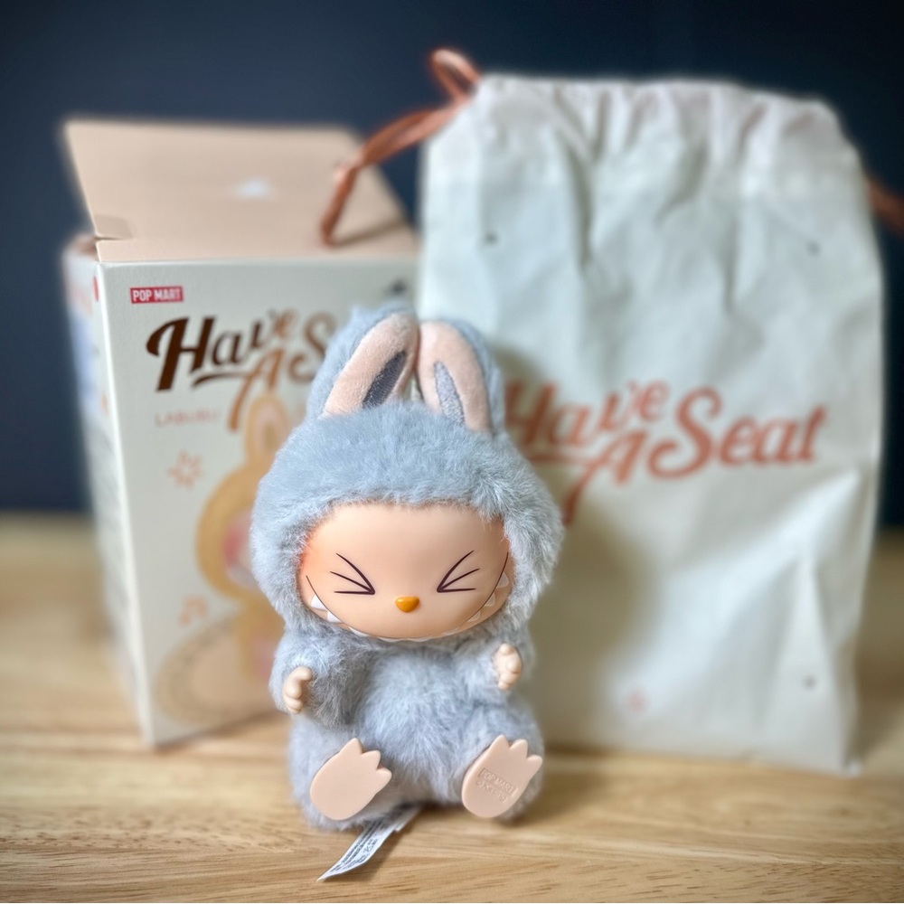 PopMart 100% authentic Labubu - Have a Seat collection
